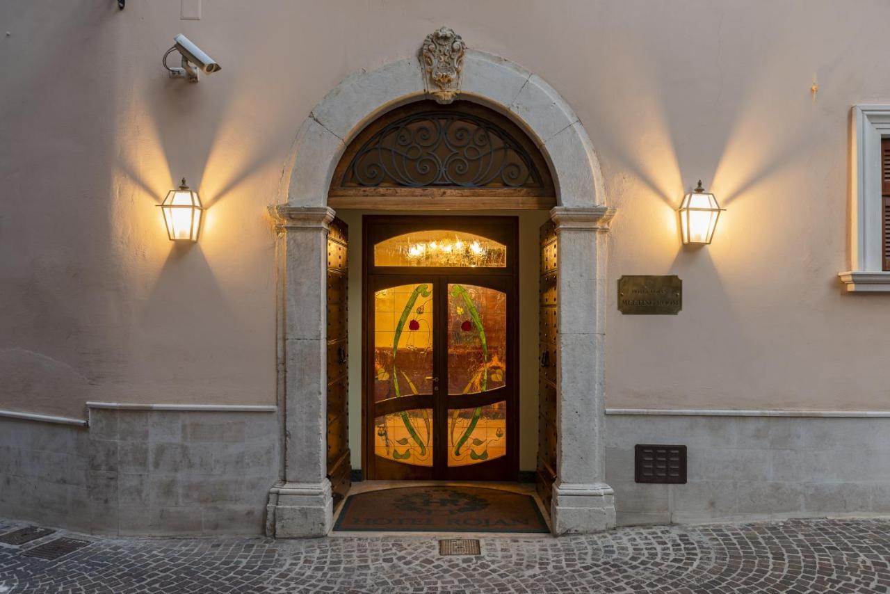 Hotel Rojan Sulmona Zewnętrze zdjęcie