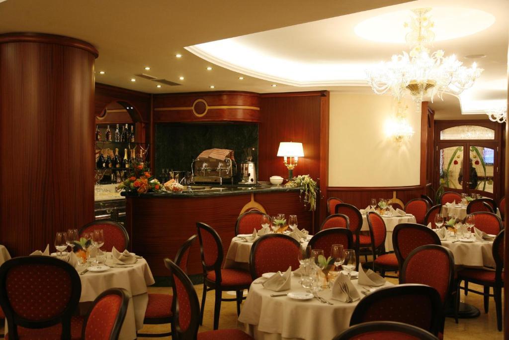 Hotel Rojan Sulmona Zewnętrze zdjęcie