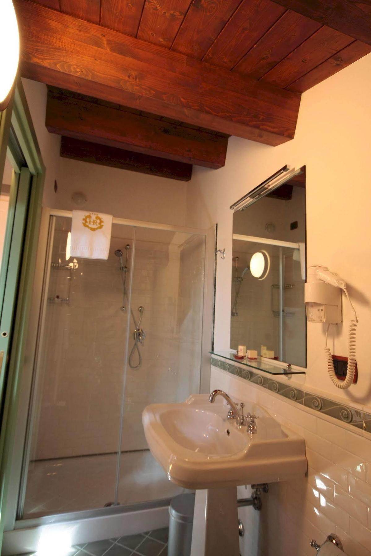 Hotel Rojan Sulmona Zewnętrze zdjęcie