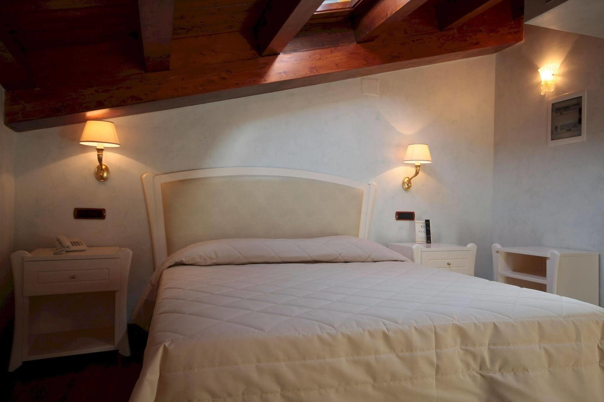 Hotel Rojan Sulmona Zewnętrze zdjęcie