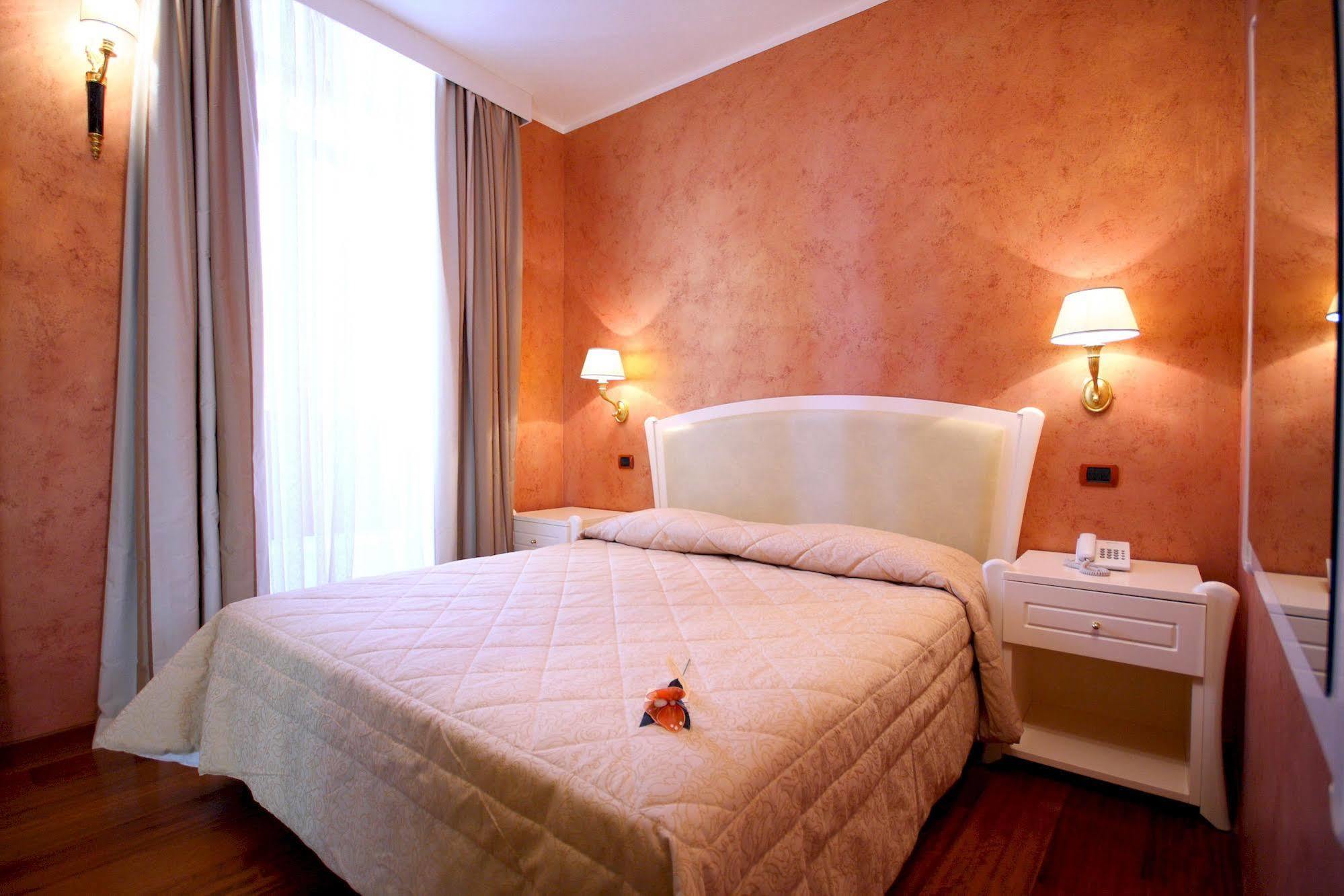 Hotel Rojan Sulmona Zewnętrze zdjęcie