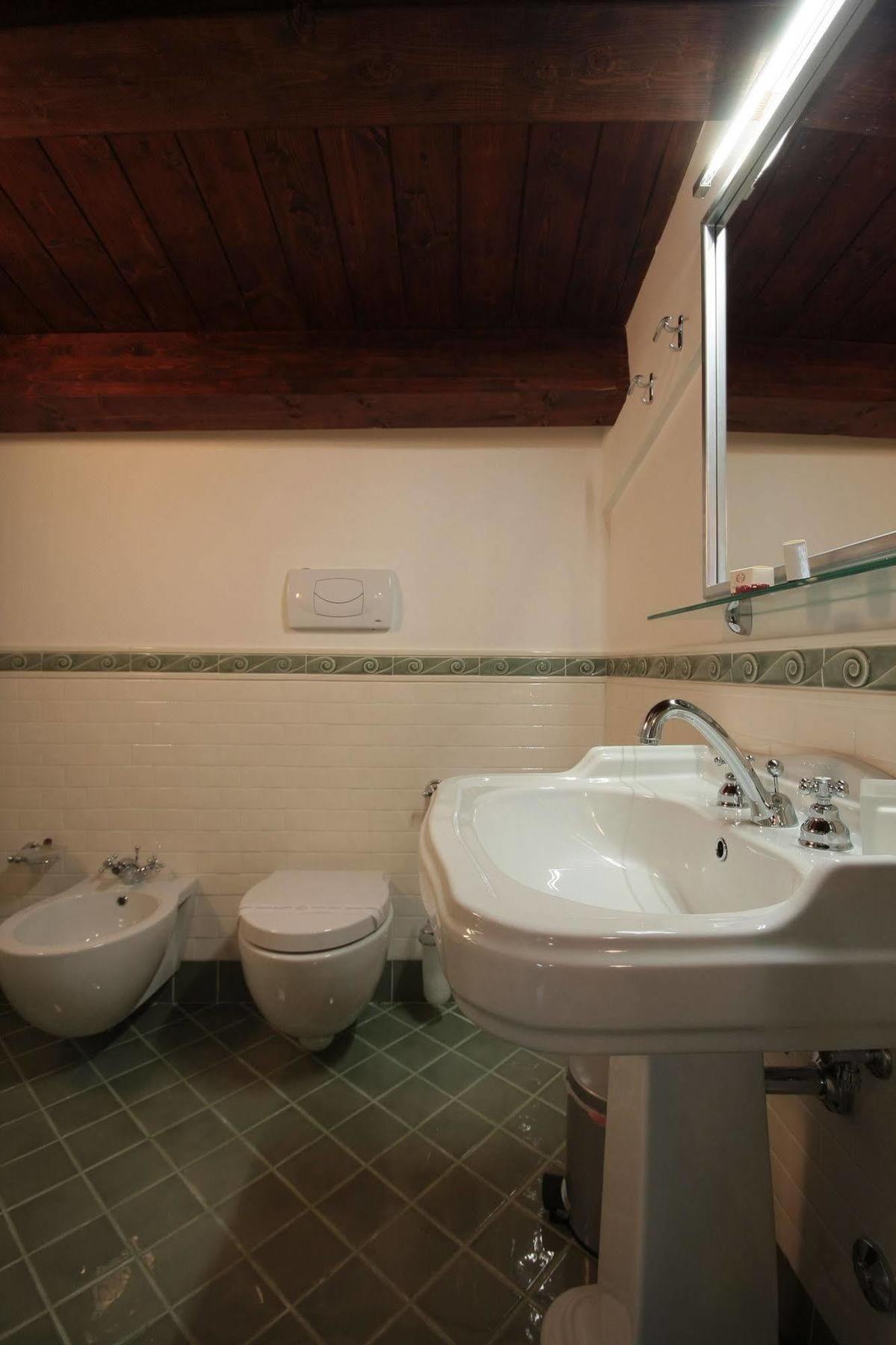 Hotel Rojan Sulmona Zewnętrze zdjęcie
